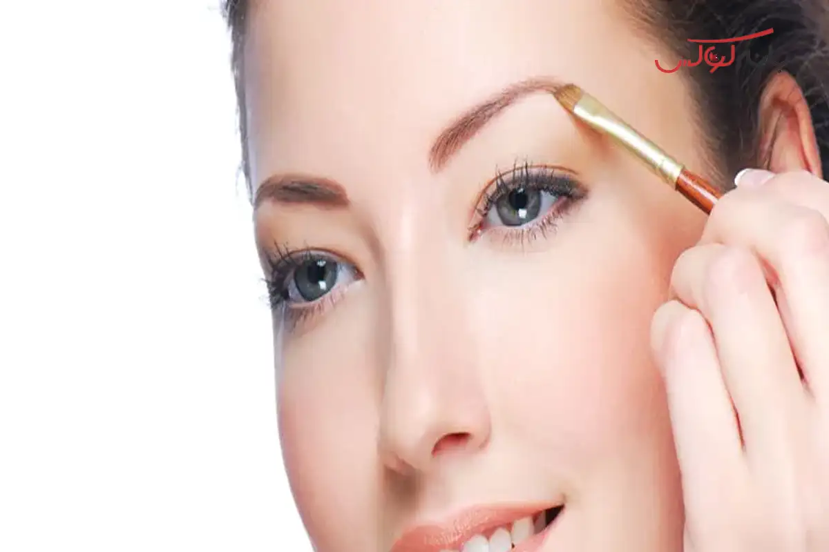 آرایش چشم صورت های گرد گندمی رنگ