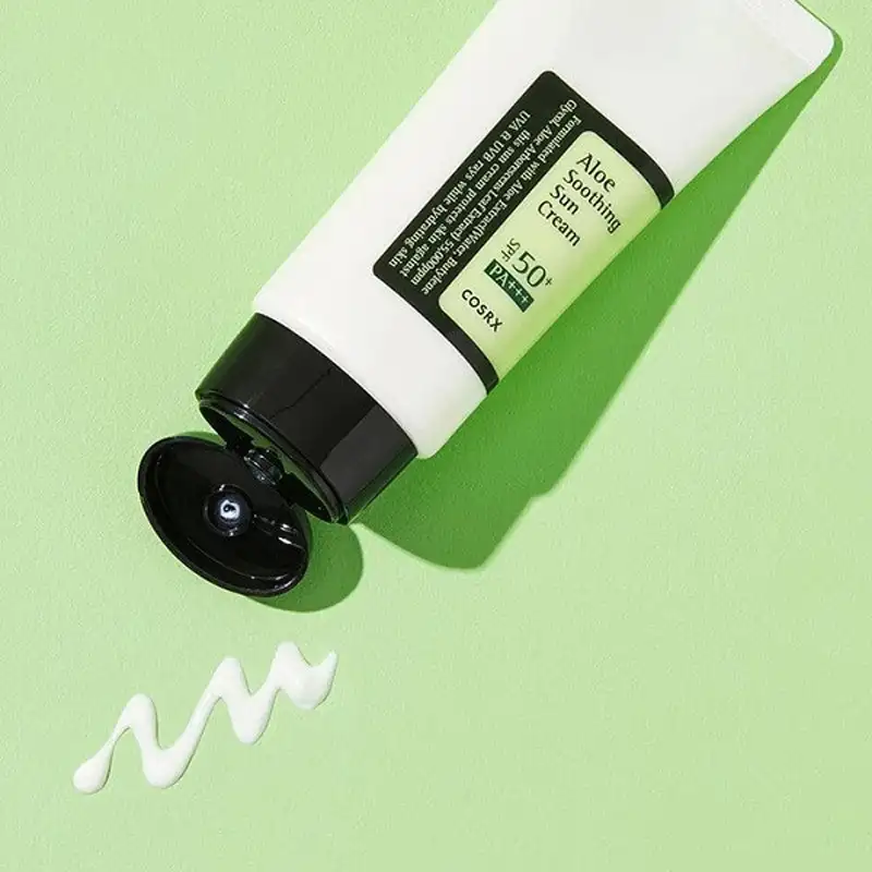 ترکیبات ضد آفتاب کوزارکس آلوئه ورا SPF50 حجم 50 میل Cosrx