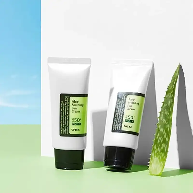 ویژگی ضد آفتاب کوزارکس آلوئه ورا SPF50 حجم 50 میل Cosrx